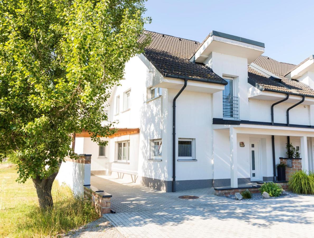 Domizil Illmitz Vila Exterior foto